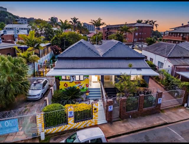 5 BEDROOM HOUSE FOR SALE IN WINDERMERE